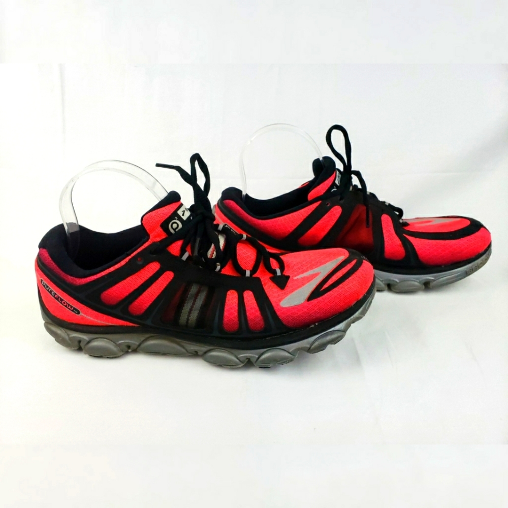 Brooks PureFlow 2 Pink and Black 11